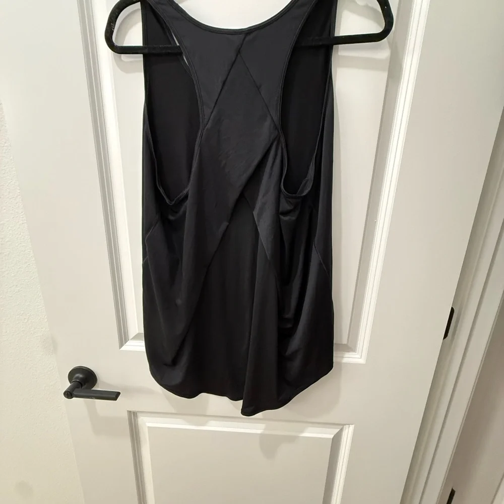 lululemon athletica sleek black